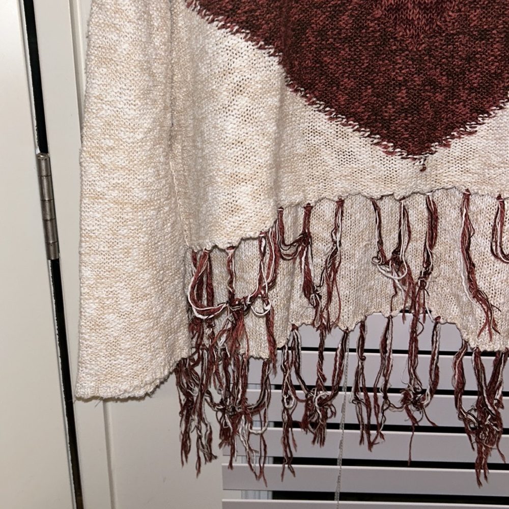 Mossimo sweater - Picture 3 of 9
